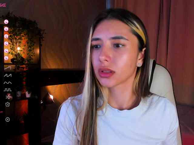 DarlaBelle webcam