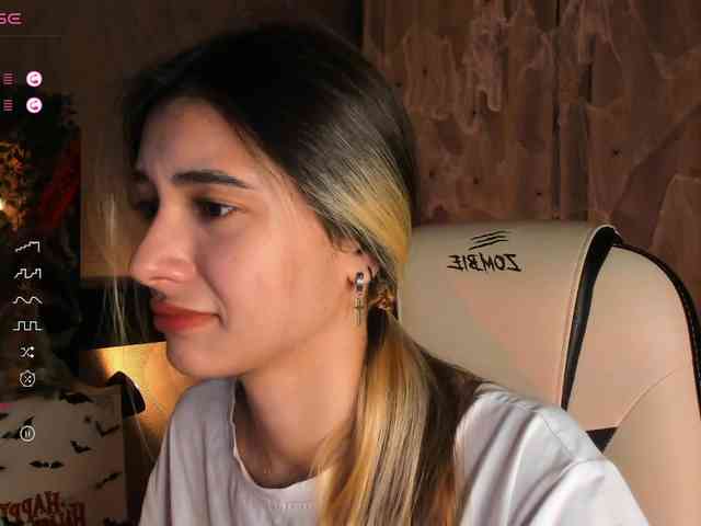 DarlaBelle webcam