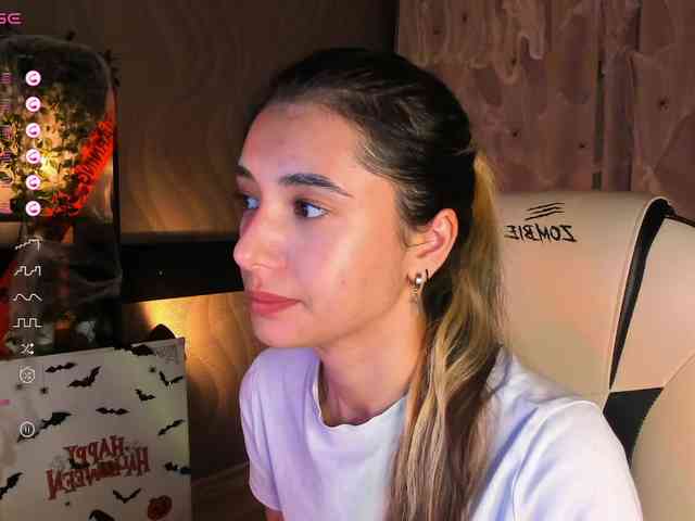 DarlaBelle webcam
