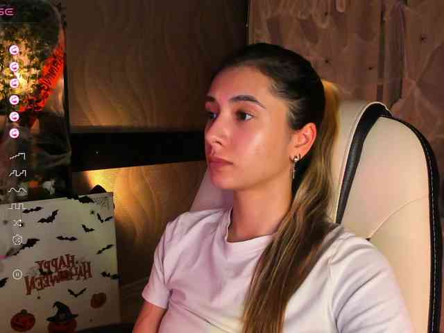 DarlaBelle webcam