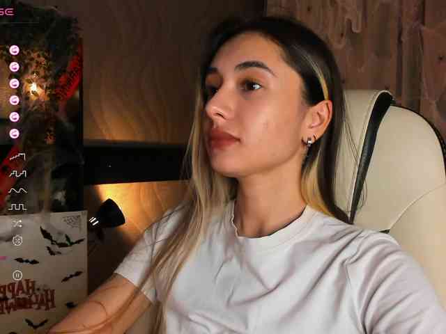 DarlaBelle webcam