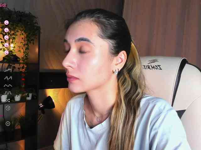 DarlaBelle DarlaBelle