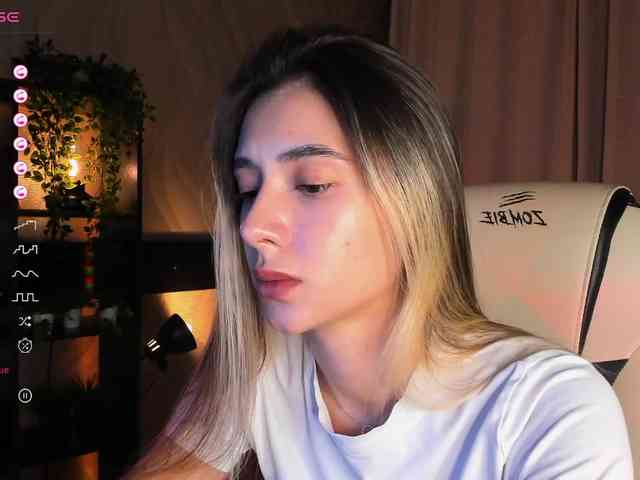 DarlaBelle webcam