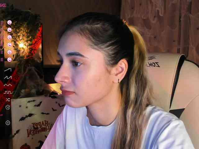 DarlaBelle webcam