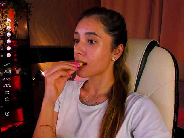 private sex chat DarlaBelle