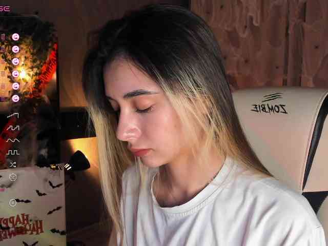 DarlaBelle webcam