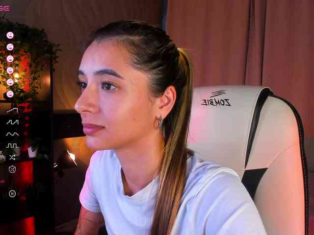 DarlaBelle webcam