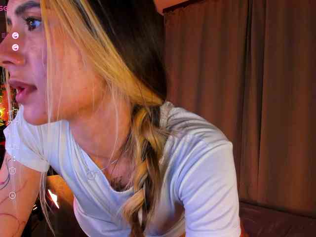 free live cam DarlaBelle