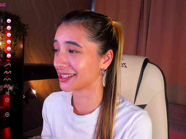 DarlaBelle webcam