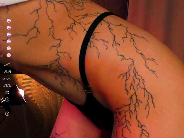 DarlaBelle webcam