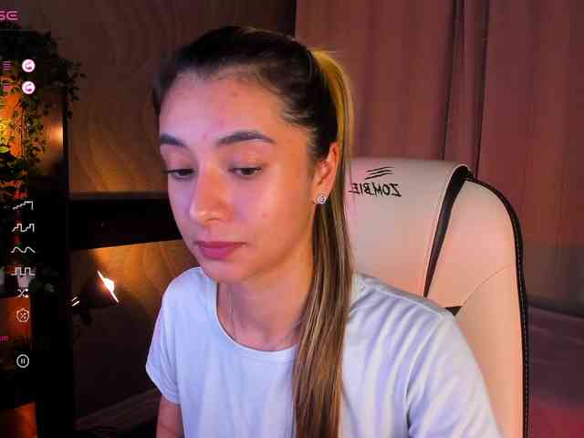 DarlaBelle webcam