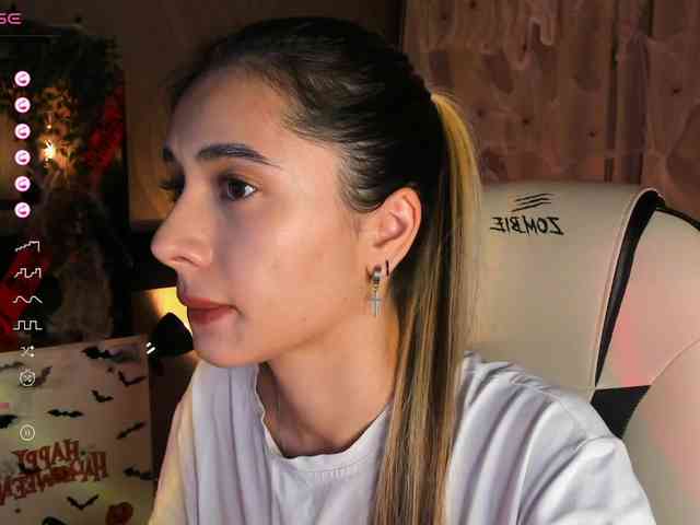 DarlaBelle webcam