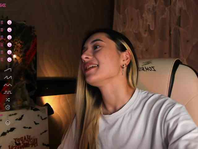 DarlaBelle webcam