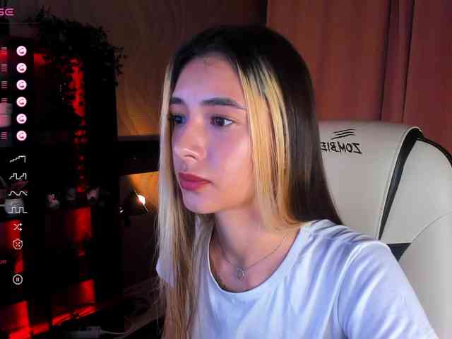 DarlaBelle webcam