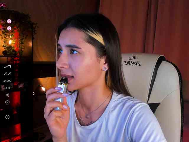 DarlaBelle webcam