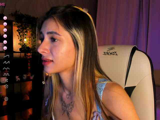 DarlaBelle webcam