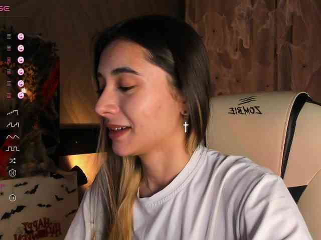 DarlaBelle webcam