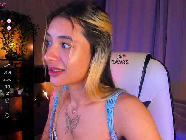 DarlaBelle webcam