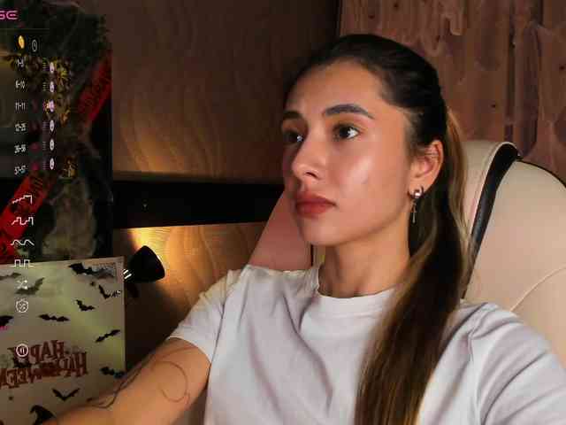 DarlaBelle webcam