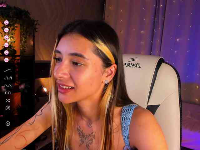 DarlaBelle webcam