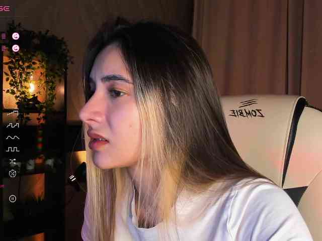 DarlaBelle webcam