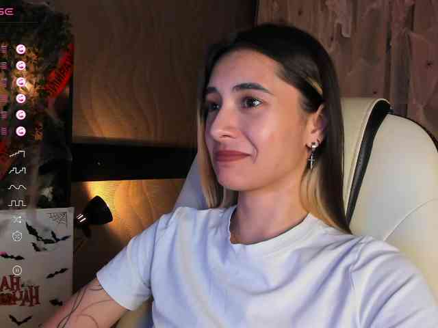 DarlaBelle Live Webcam on BongaCams
