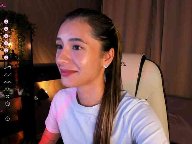 DarlaBelle webcam