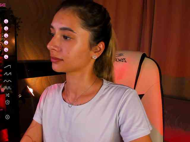 DarlaBelle webcam