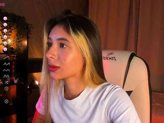 DarlaBelle webcam