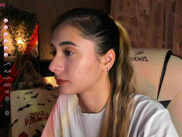 DarlaBelle webcam