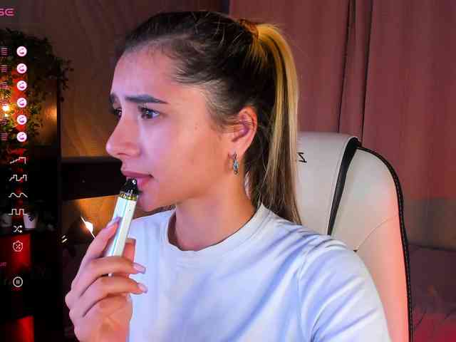 DarlaBelle webcam