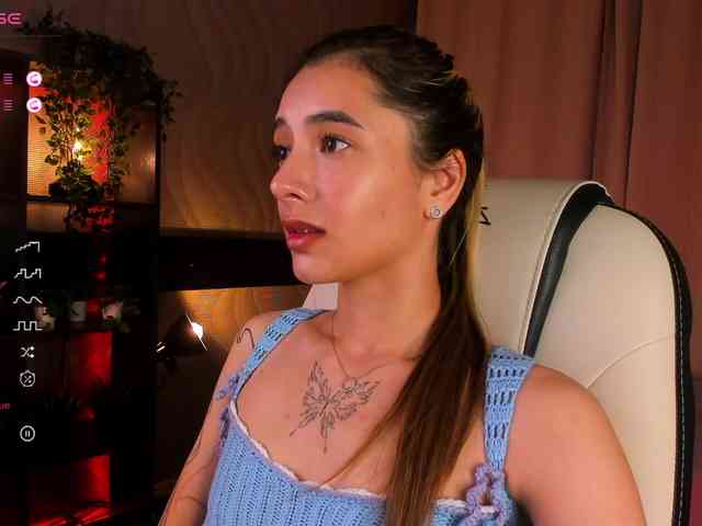 DarlaBelle webcam