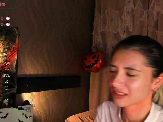 DarlaBelle webcam