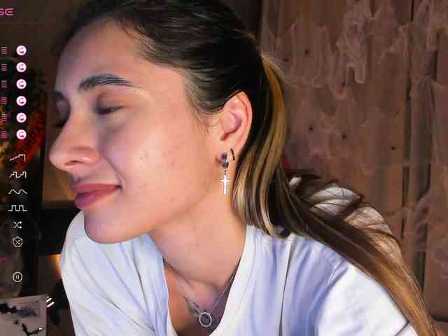 DarlaBelle webcam