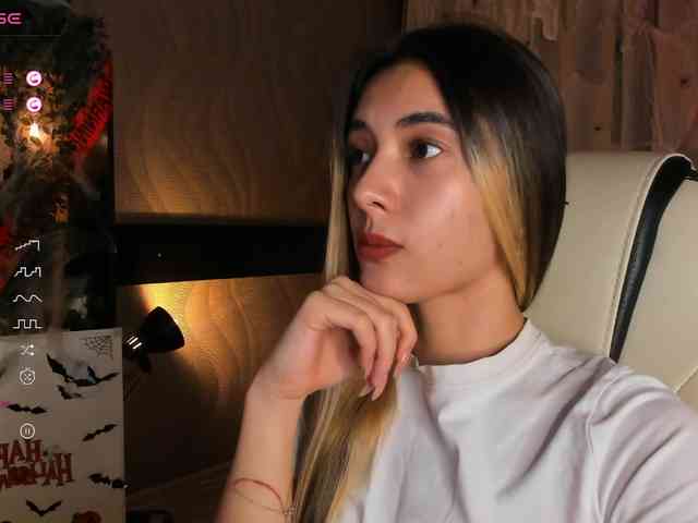 DarlaBelle webcam