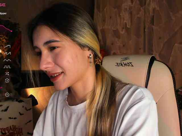 DarlaBelle webcam