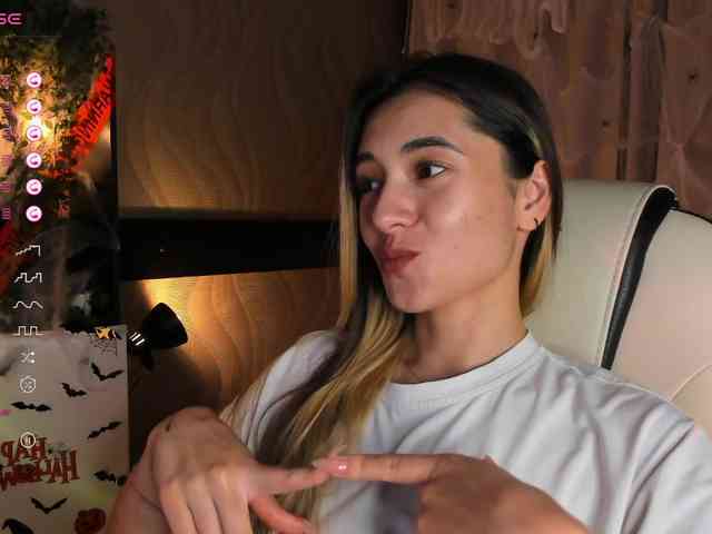 DarlaBelle webcam