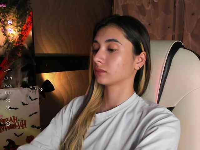 DarlaBelle webcam
