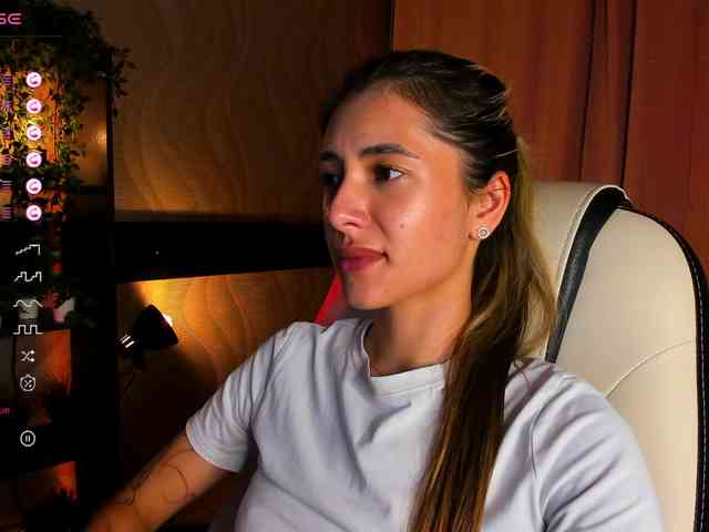 livesex online DarlaBelle