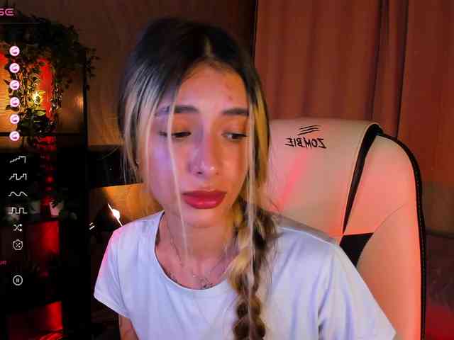 DarlaBelle webcam