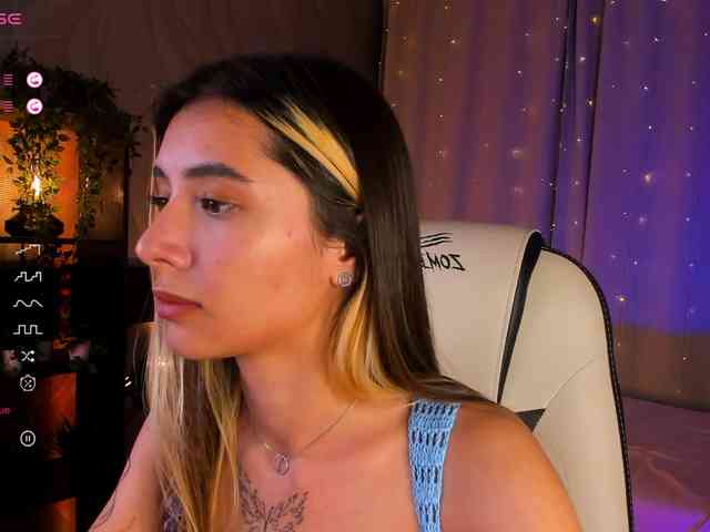 DarlaBelle webcam