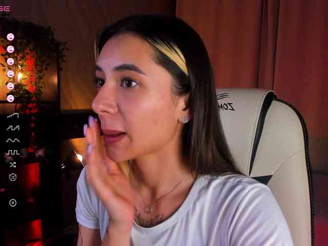 DarlaBelle webcam