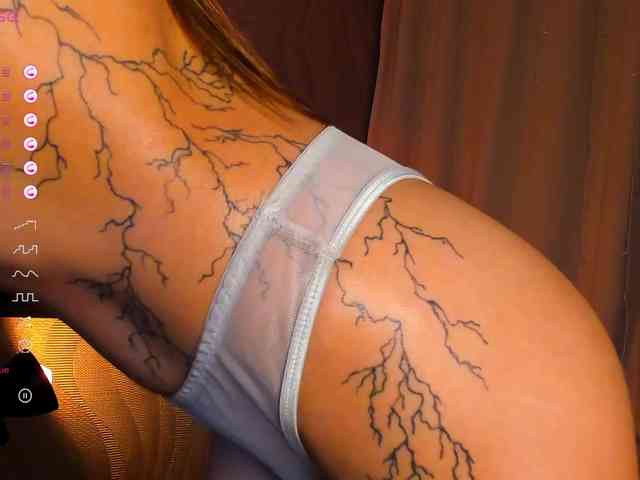 DarlaBelle webcam