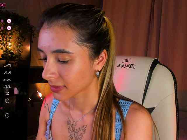 DarlaBelle webcam