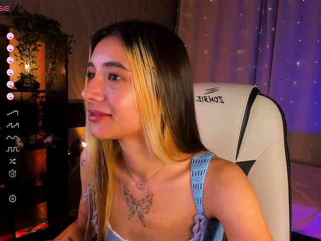 DarlaBelle webcam