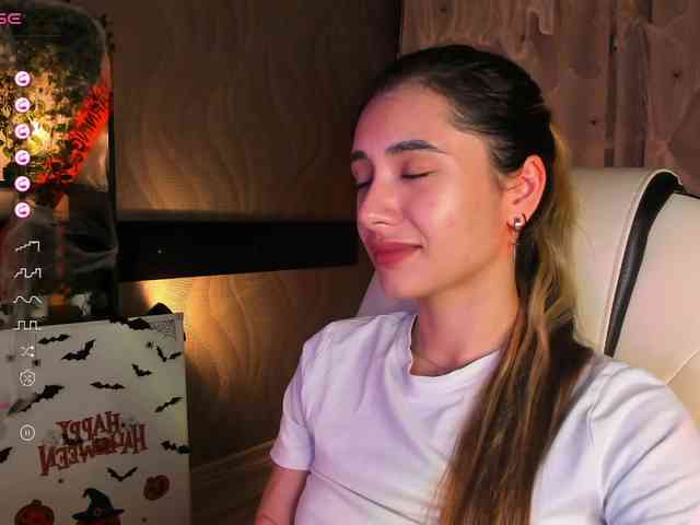 DarlaBelle webcam