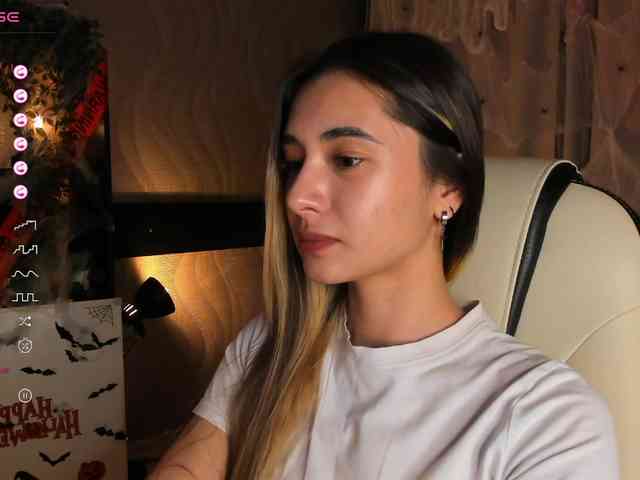 DarlaBelle webcam