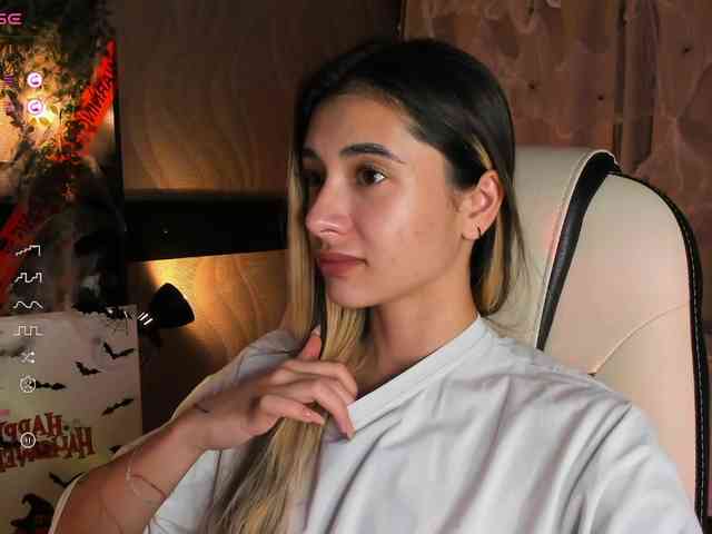 DarlaBelle webcam