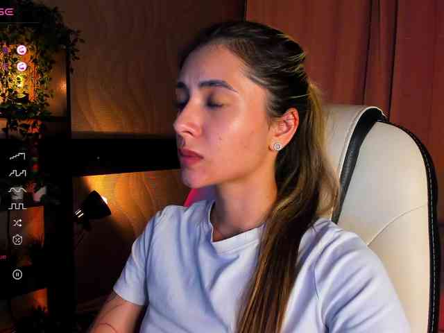 DarlaBelle webcam