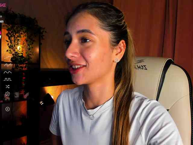 DarlaBelle webcam